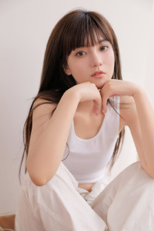 平田弥里